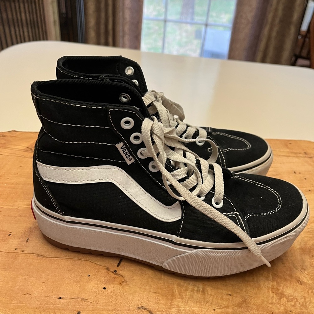 Vans Black and White SK8 High-Top Sneakers size 8.5 preowned
